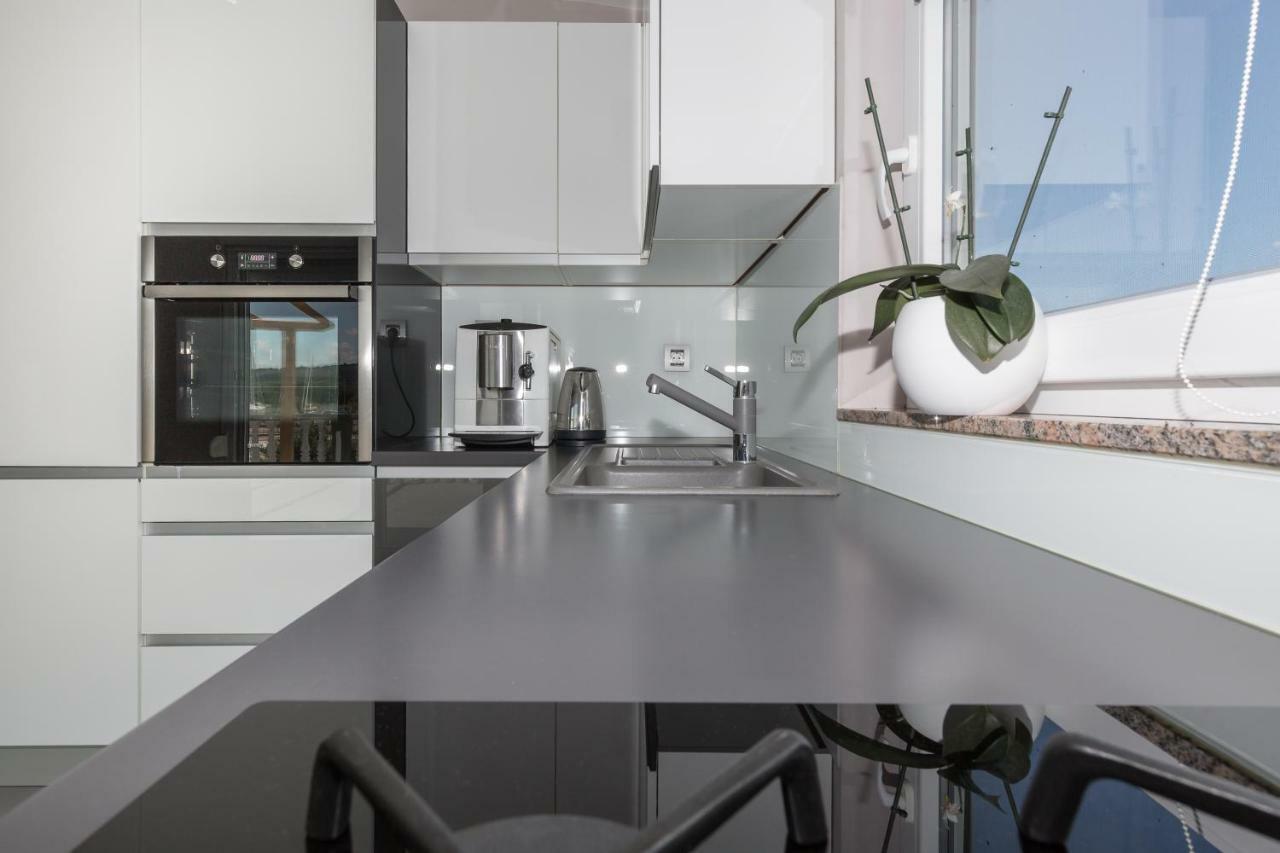Modern And Spacious Apartment Bibinje Εξωτερικό φωτογραφία
